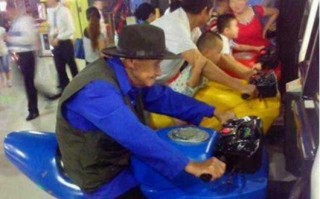 东北臭气恶搞视频，东北臭气恶搞视频大全